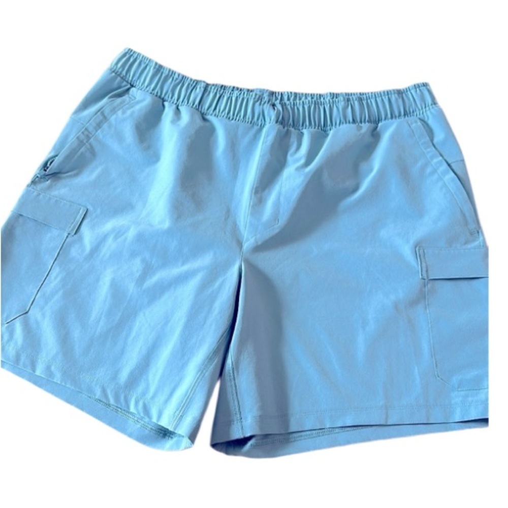 ALL IN MOTION  shorts
